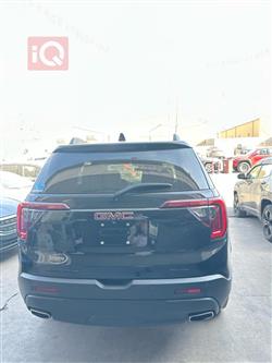 جي ام سي اكاديا